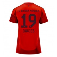 Camisa de time de futebol Bayern Munich Alphonso Davies #19 Replicas 1º Equipamento Feminina 2024-25 Manga Curta